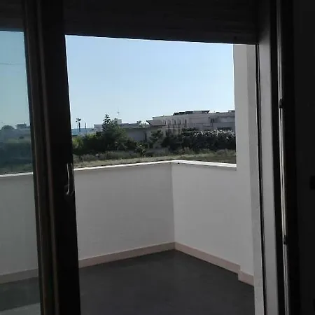 Cormorano Apartment *